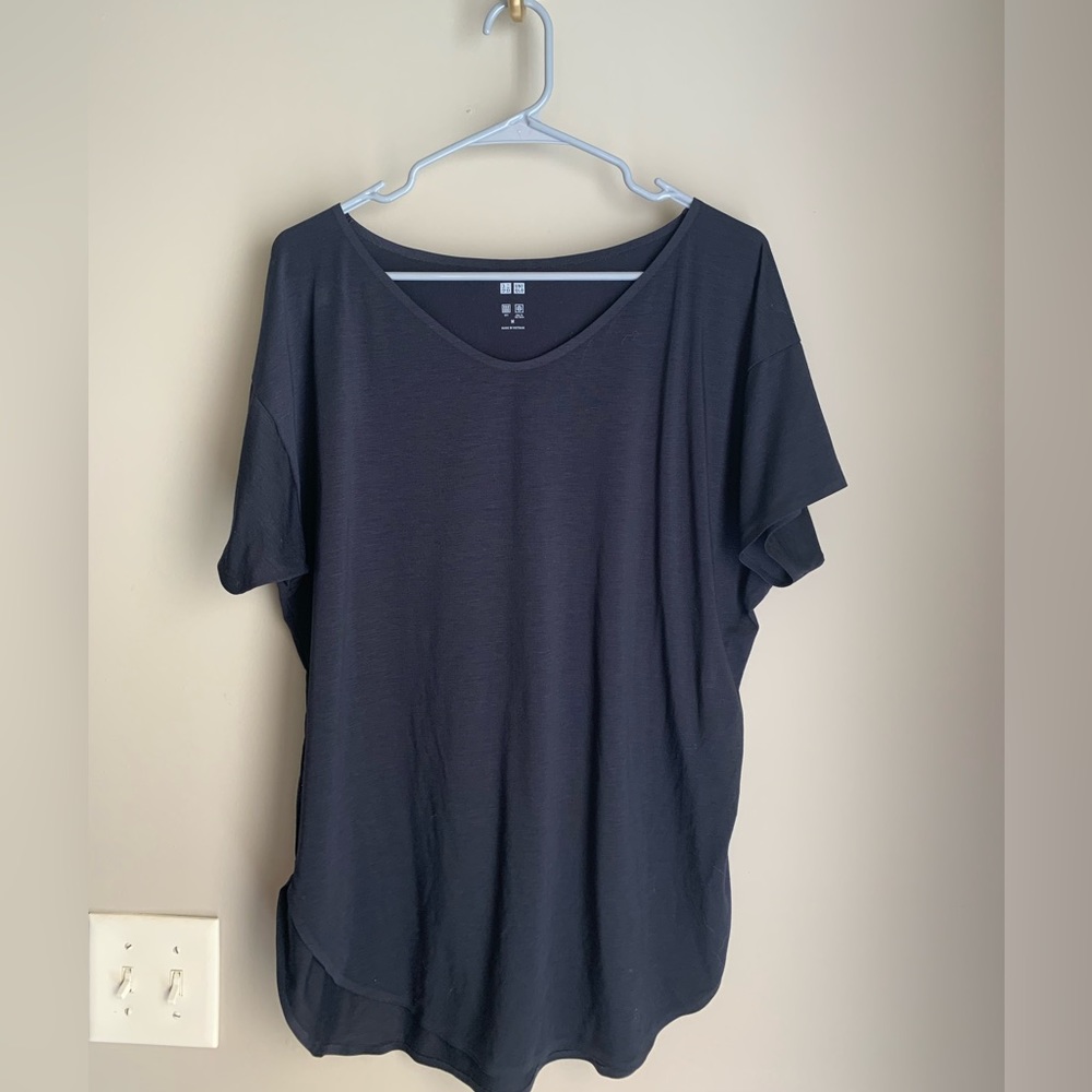 Uniqlo Short Sleeve Shirt